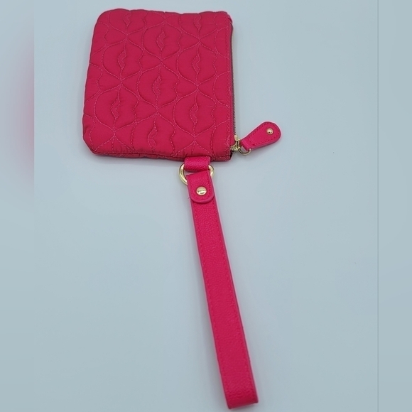 Betsey Johnson Barbie Pink Quilted Lip Wristlet NEW #671 - Picture 6 of 16
